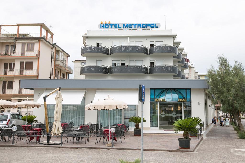 Hotel Metropol Sottomarina Exterior photo